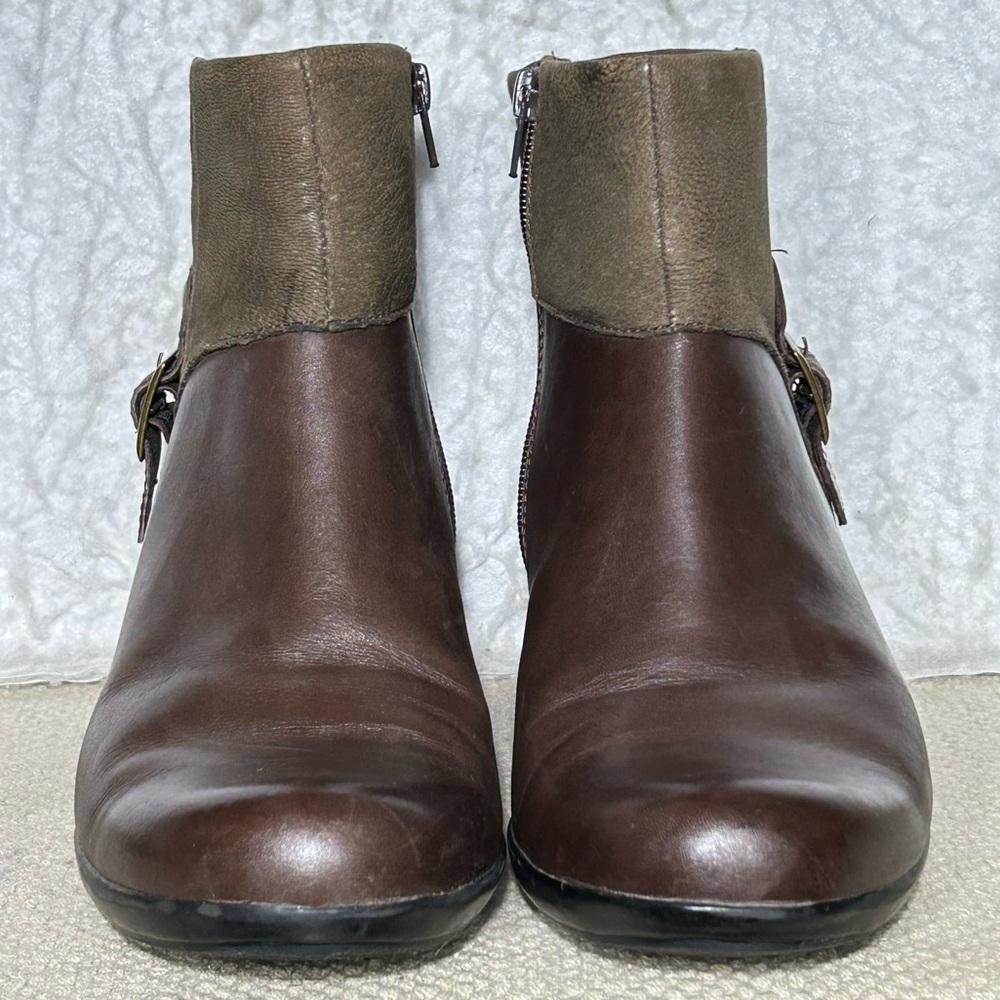 Clarks Womens Ingalls Dover 2-Tone Brown Leather/Suede Ankle Boot Shoes SZ 11M - Picture 3 of 12